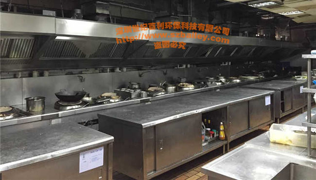 世紀百利油煙凈化一體機幫助北京麒麟公館解決了廚房狹小、綜合體餐飲排放難的問題